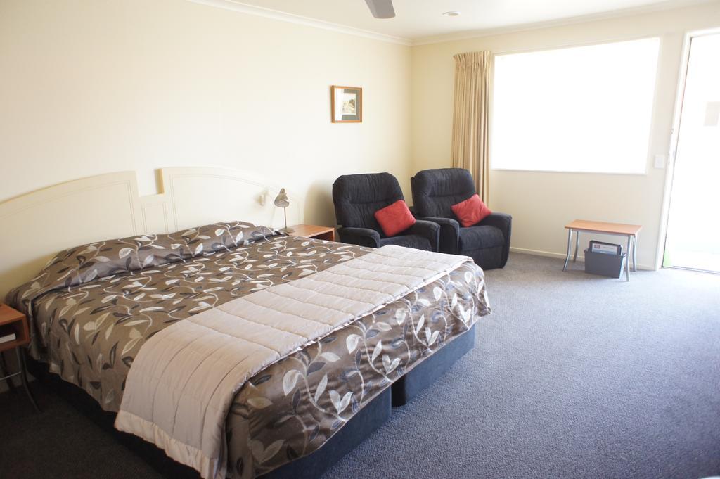 Bks Egmont Motor Lodge Ню Плимут Екстериор снимка