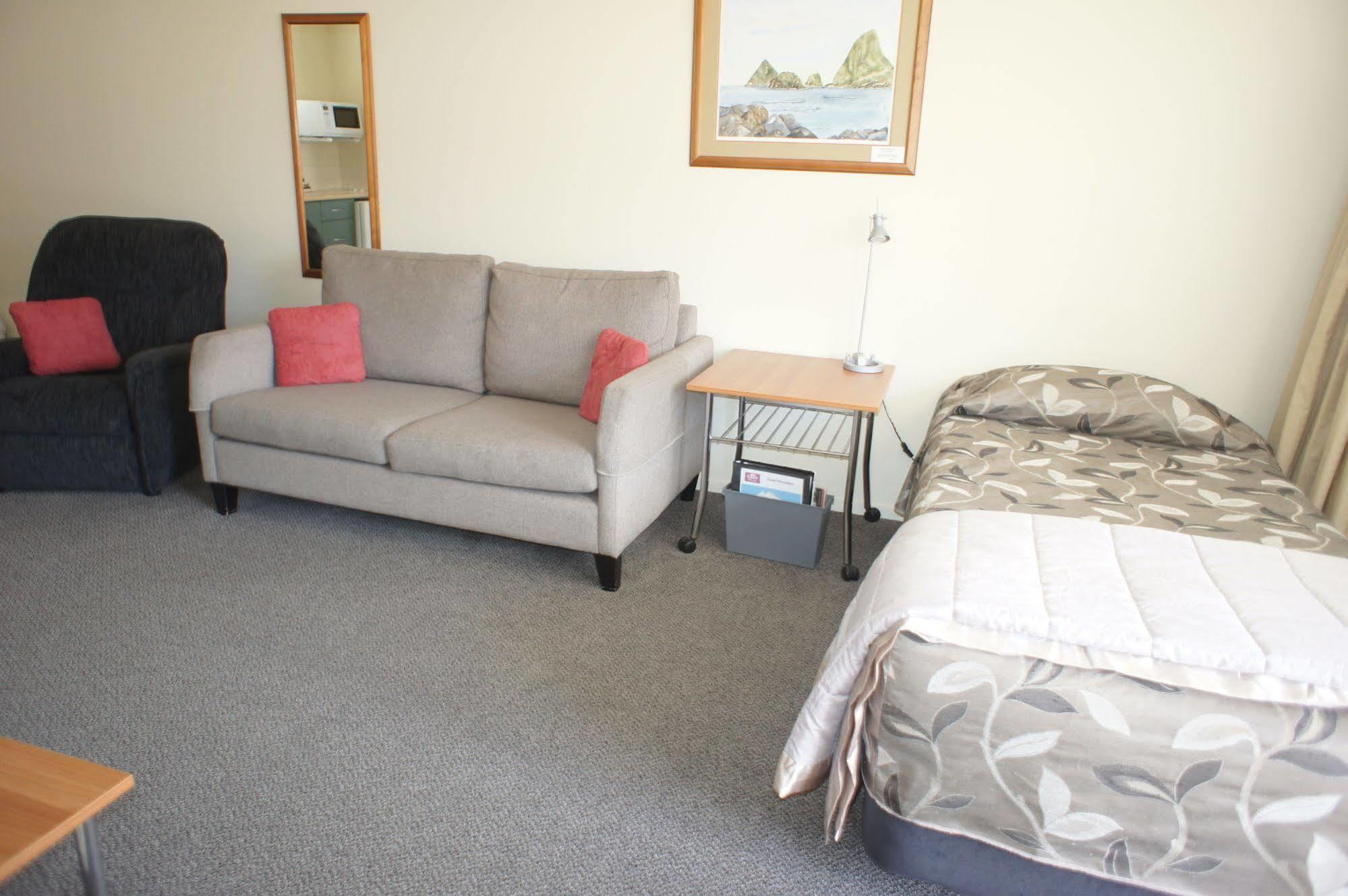 Bks Egmont Motor Lodge Ню Плимут Екстериор снимка
