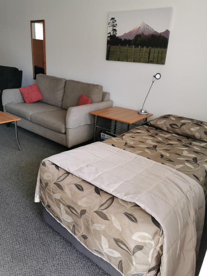 Bks Egmont Motor Lodge Ню Плимут Екстериор снимка