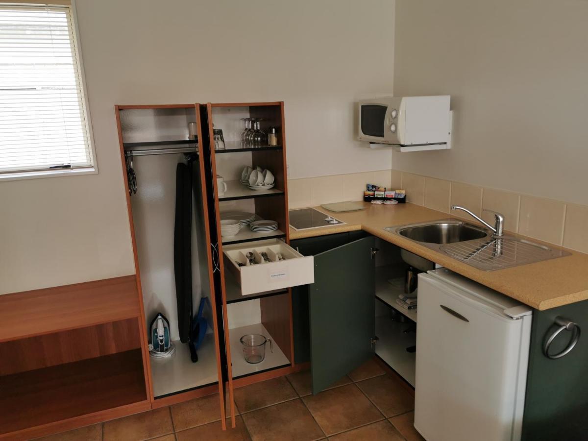 Bks Egmont Motor Lodge Ню Плимут Екстериор снимка